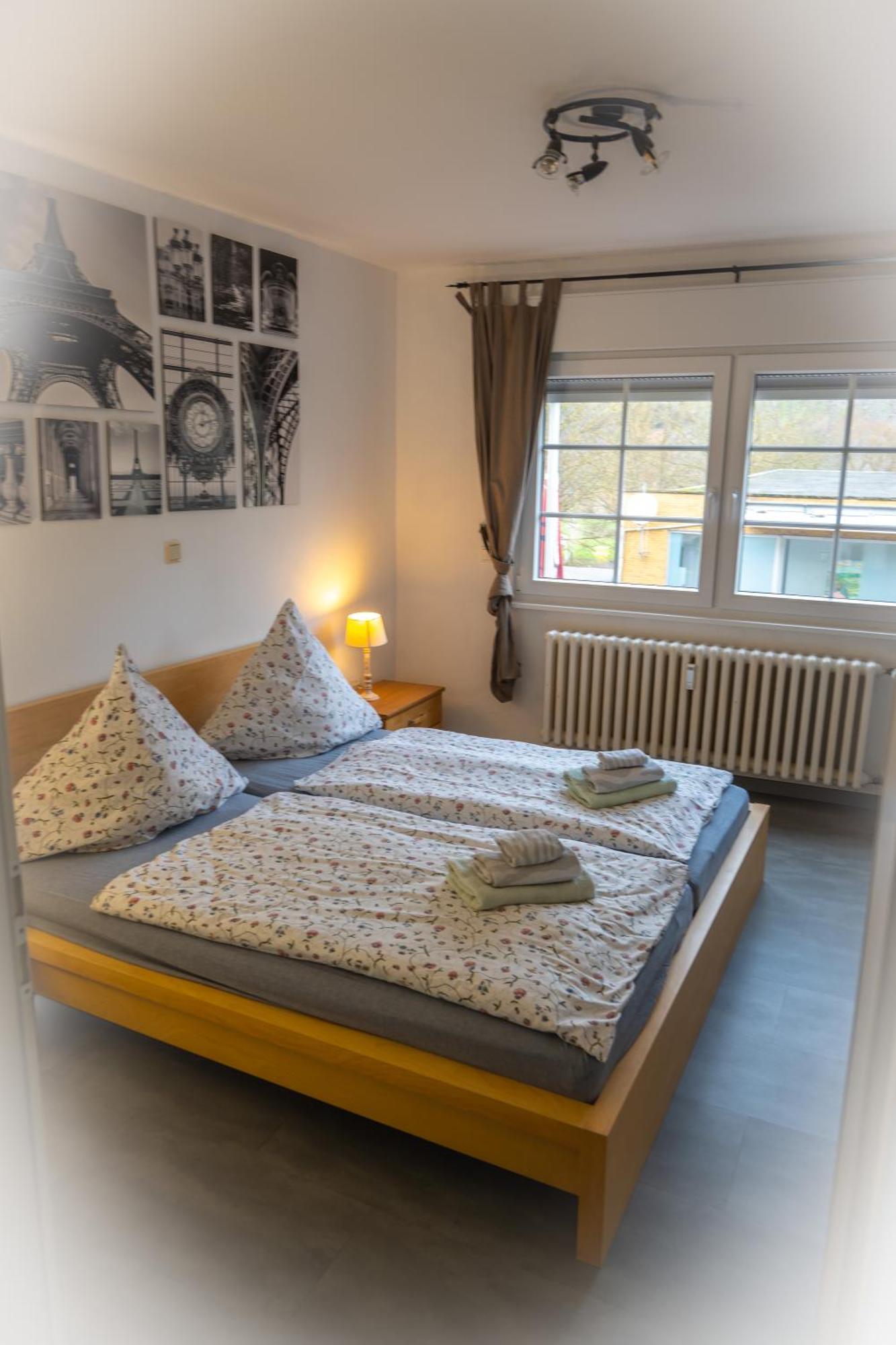Ferienwohnung&Apartment Am Steinbrunnen Brauneberg Exterior foto
